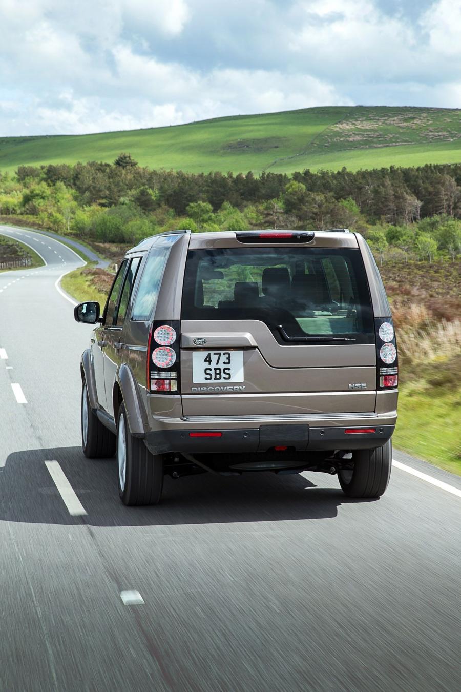  Land Rover Discovery 2015 года  (фото 11 из 22)